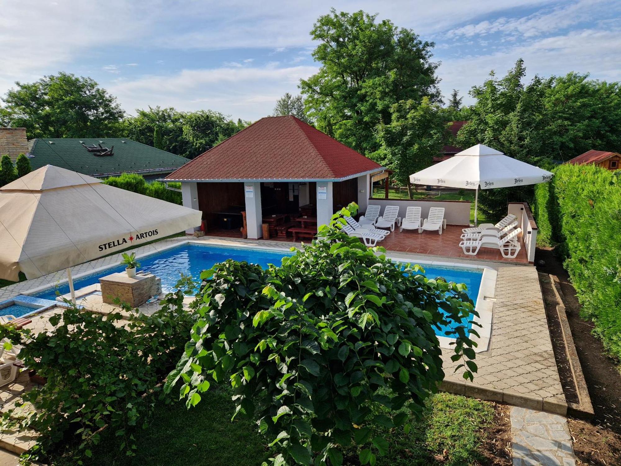 Stars Palic Apartment Екстериор снимка