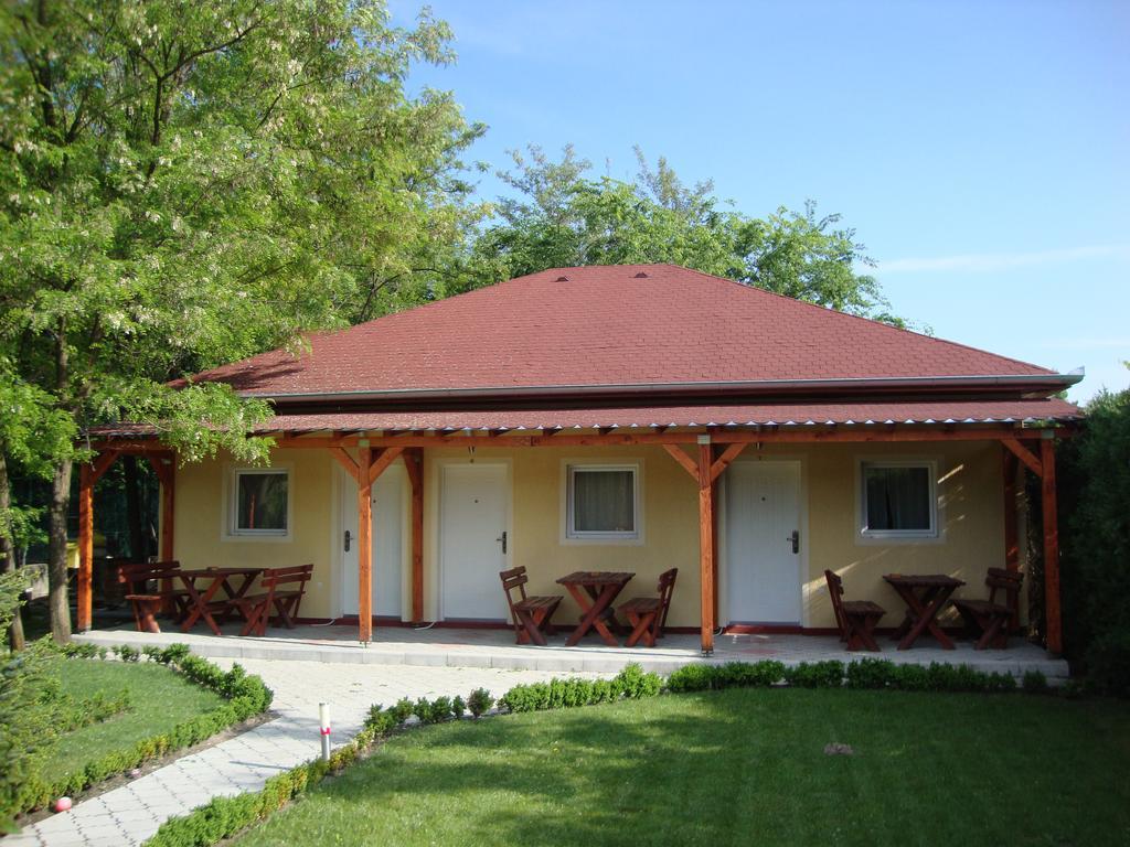 Stars Palic Apartment Екстериор снимка