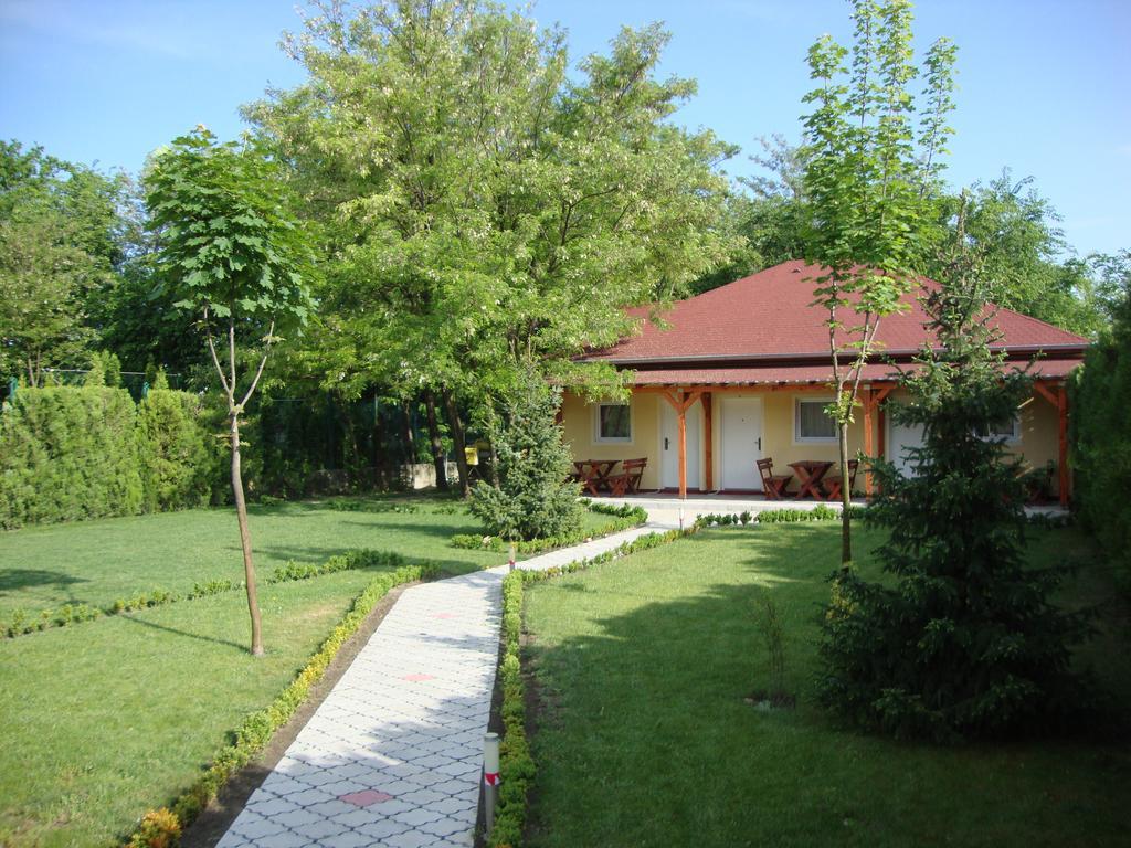 Stars Palic Apartment Екстериор снимка